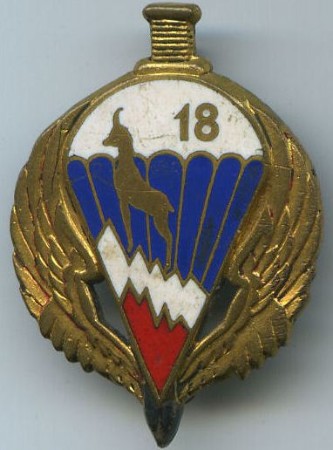 Le 18 ° RCP conservera l'insigne du Régiment d' Infanterie Parachutiste de Choc ( RIPC )  