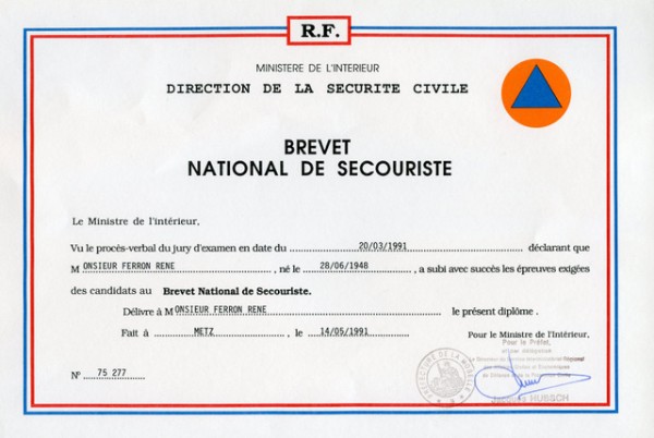 Brevet National de Secouriste .Séjour au 1° R.I