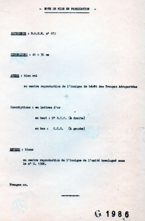 " Dossier d'homologation du Fanion de la COMPAGNIE de COMMANDEMENT et des SERVICES  (C.C.S.) sous le numéro G:1986 . "