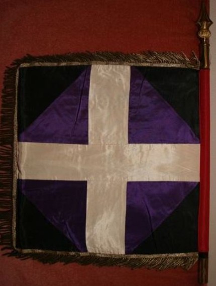 Au revers Drapeau de Royal Auvergne