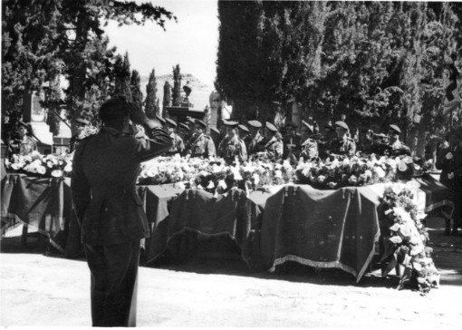 Le Sergent Chef CORNEC est tombé au feu en faisant l' admiration du Lieutenant BALAGNA et du Sous Lieutenant DECARA et de tous ceux qui ont participé à l' assaut de la bande rebelle ,par son calme et son mépris du danger 