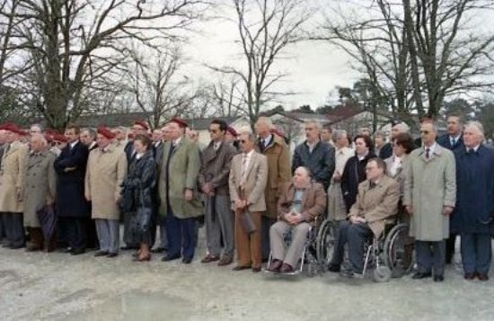 L'assistance parmi laquelle de nombreux anciens du Régiment