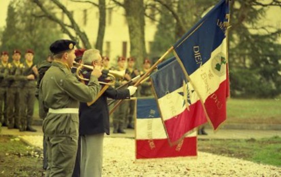 Un clairon fourni par la Musique de la RMD de BORDEAUX