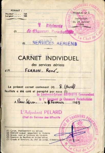  Fin des années 60, début des années 70 le seul document individuel existant était le Carnet Individuel des Services Aériens destiné à recenser les saut en vue de quantifier les bonifications pour services aériens dans le décompte des annuités 