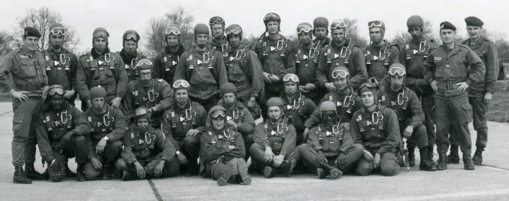 René FERRON a fait de nombreux stages à l' E.T.A.P.mais il n' en a pas toujours conservé les photos ..En noir et blanc photo du stage 6603 (directeur de stage Capitaine CHALET)